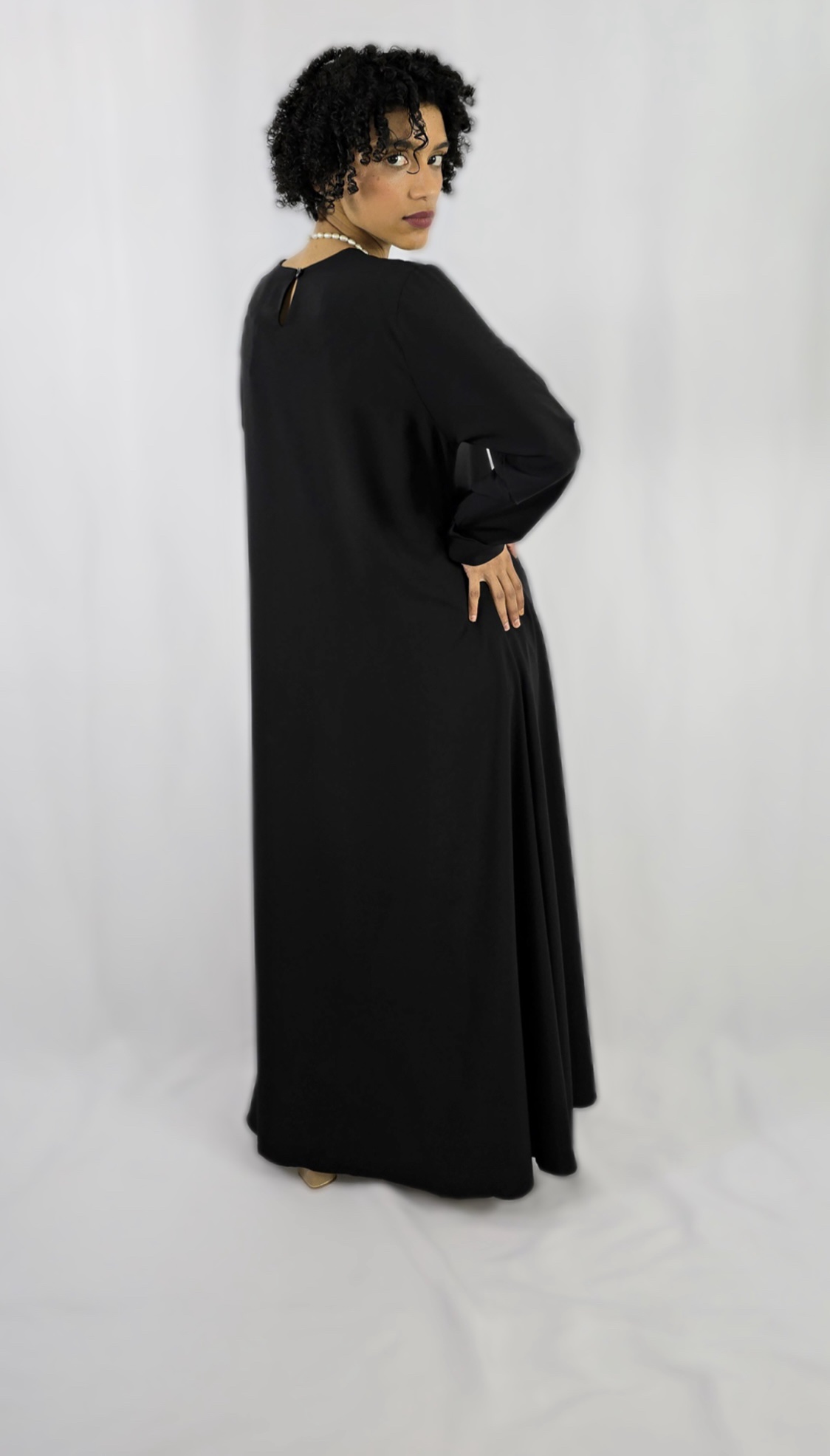 Abaya Élégant Noir – Image 4